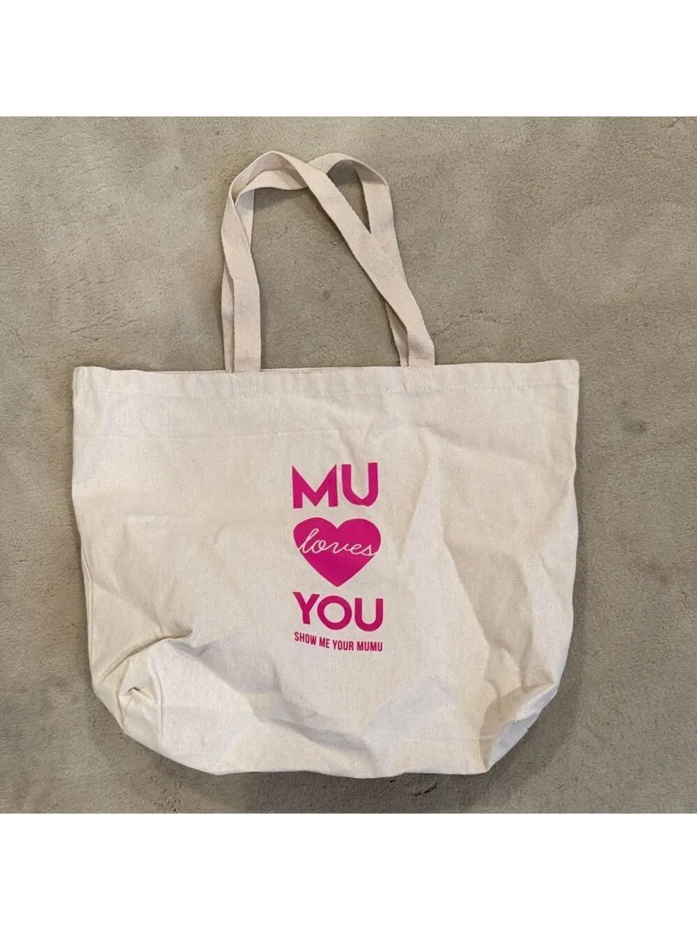 New Show Me Your MuMu Beige Tote with Pink Graphic